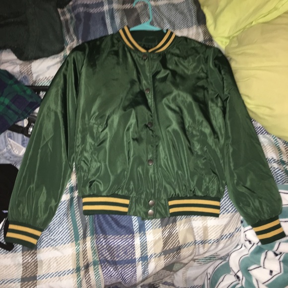 F21 bomber jacket NWOT - Picture 1 of 4